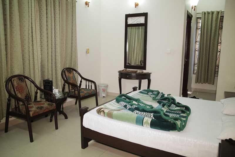 Butt Lodges 4 Islamabad Ngoại thất bức ảnh